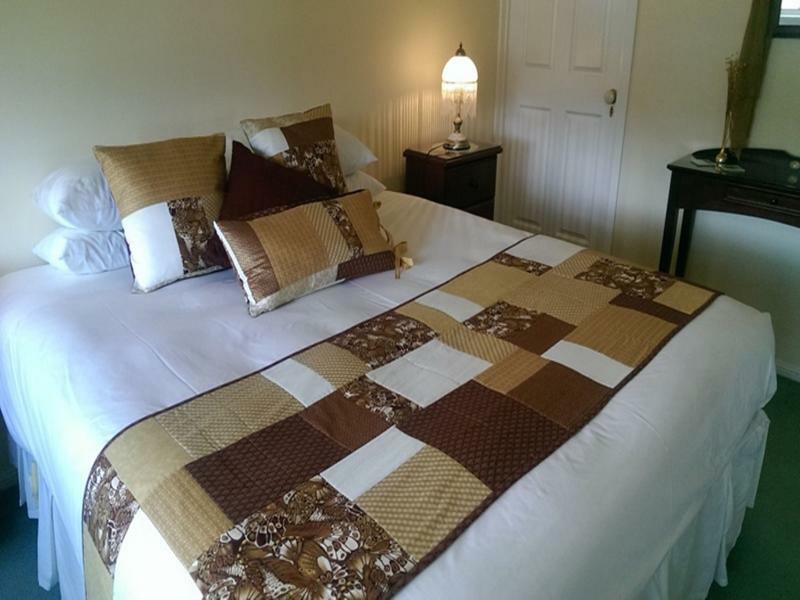 Grovely House Bed & Breakfast Stanthorpe Exterior photo